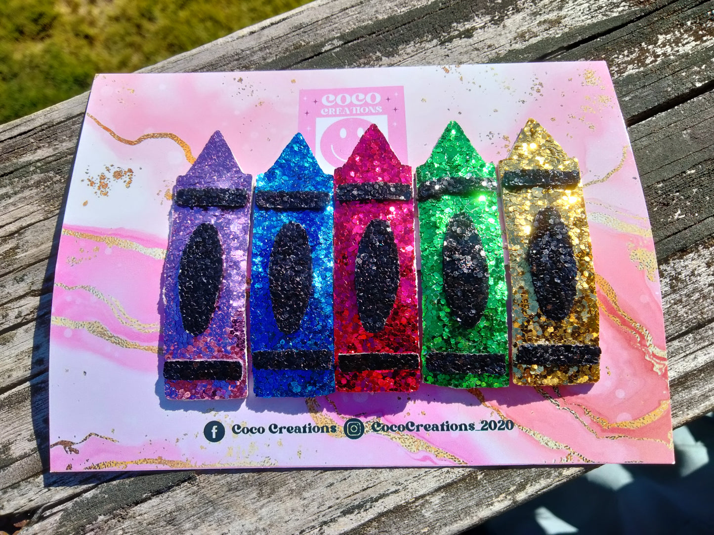 crayons snapclips set